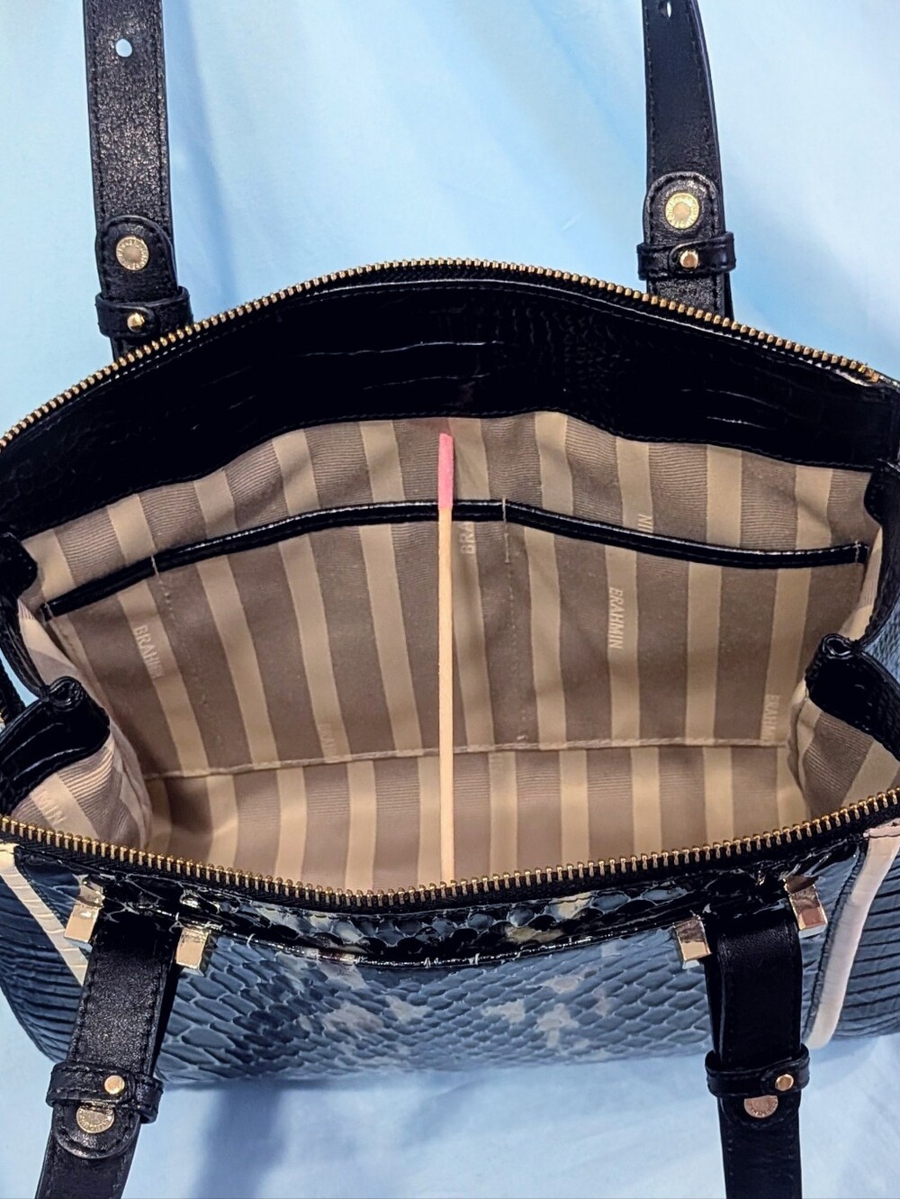 VEUC Brahmin Small Alice in Black Carlisle - Picture 6 of 9